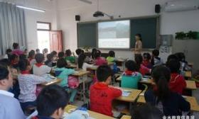 南京一小学试点每班配3个班主任　多学科老师参与