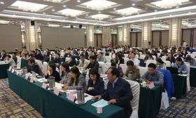 教育部2018年度教育信息化教学应用实践共同体项目中期交流会在扬州召开