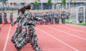 北京加强军训管理，将优先安排因疫情未军训高年级学生参训