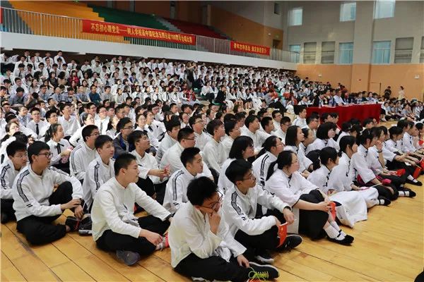 南京网络教育有声读物,古风君子以泽,大主宰txt全集下载