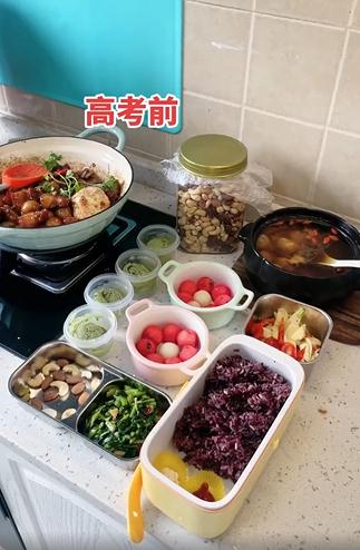 媽媽曬孩子高考前后伙食變化，網(wǎng)友：太真實(shí)