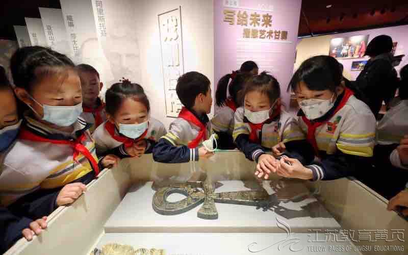 fengqi2023432337531056519_1.jpg