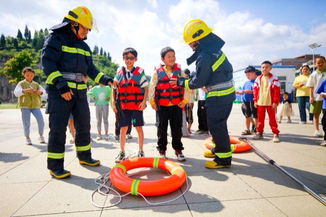 貴州黔西：防溺水安全進暑托班