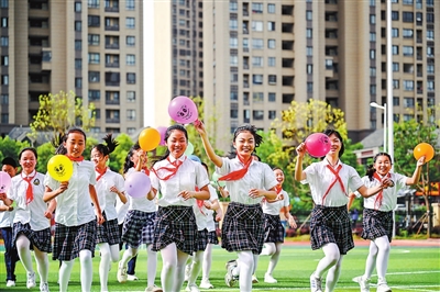 笑迎“世界微笑日”