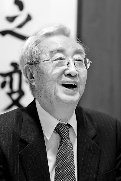 張晉藩：求真 求實(shí) 求新