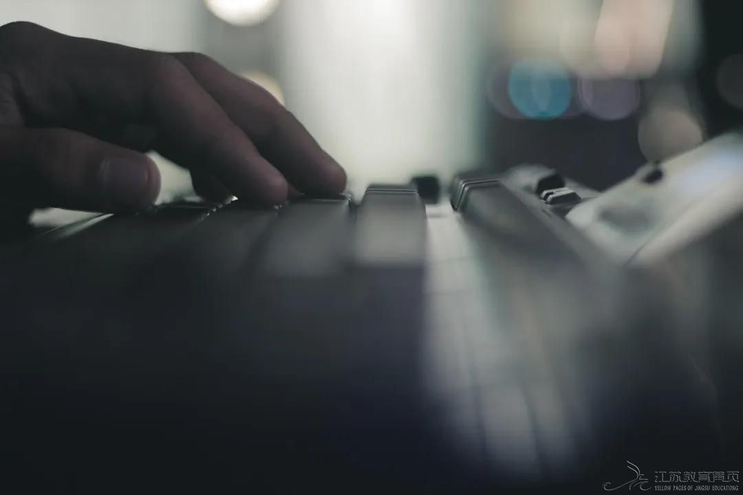 djEvTjgxMFhSX2JsNTYyaHJMZXduVFVFOHNxVl9hRTJlRndIcVZIZWIxTEZFZlFwaDVITWRpdGw0Zm5ZLV9wNXdIbDNFdkJWNDkzRGJJS2thdXFwbW9OUDFfNl9ya2oxaXk1bVZqR01XNzhoSjQ9.jpg