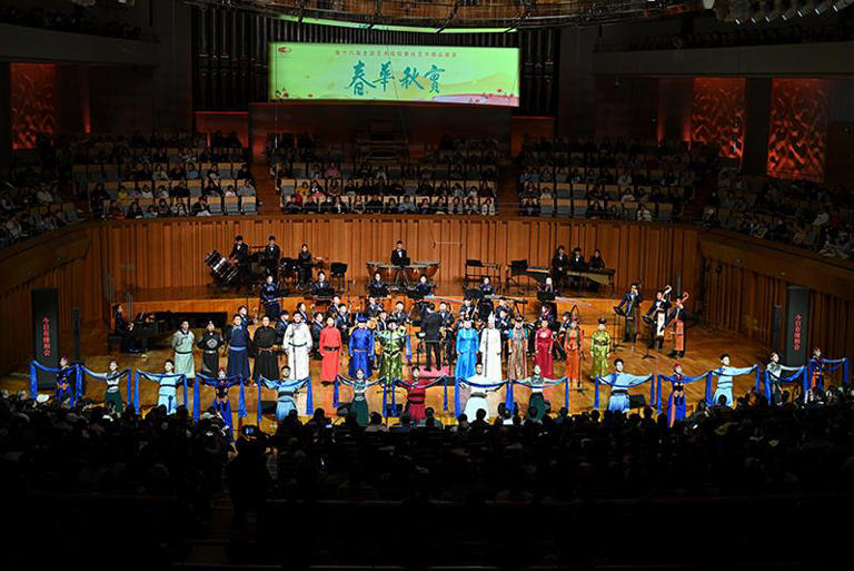 1762398735251329.jpg AA1PTgeb.jpg