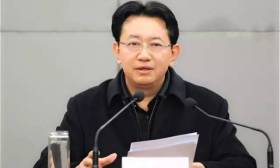 新年上班第一天教育局长就带着大家“找茬儿”！