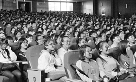 江南大学：脱口秀让思政课不再沉闷