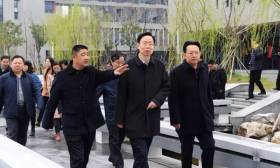 泰州市委书记蓝绍敏视察省泰州中学