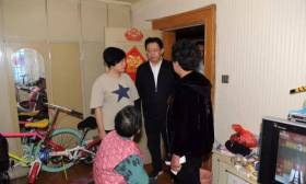 “走访落实解难题 扶贫帮困送温暖”，市教育局开展第三次“固定走访日”走访活动