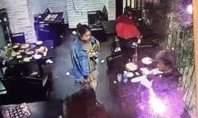 “女大学生飞踹4岁女童”视频曝光 事件现反转？