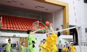 扬州市2017年阳光体育中小学生排球比赛圆满结束