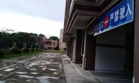 高中男生返校前异常突袭母亲 随后跳楼身亡