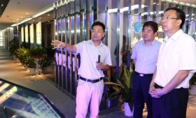 葛道凯厅长到江苏开放大学调研指导工作