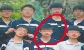 学生弑师事件调查：老师格外的关爱被当成麻烦