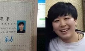 奉劝！熬夜的同学们别再熬夜了！有人晒出4年前后对比照...