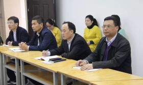 扬州市教育局副局长余通海专题督查市区学校校园安全和智慧教育工作