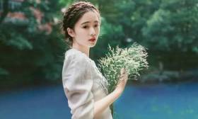 教你如何分辨大一到大四的女生，神准！