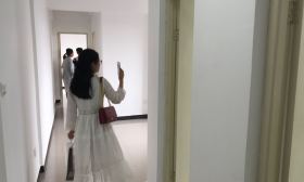 武汉大学生八折购房登记火爆 房少人多将摇号销售