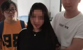 大学生深夜宿舍开直播 警方卧底后直呼“不堪入目”