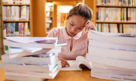 公布学生成绩排名的老师要辞职了，他做错了吗？