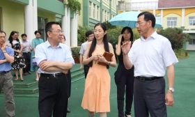 中央部委调研组联合调研镇江市幼儿园教师编制配备情况