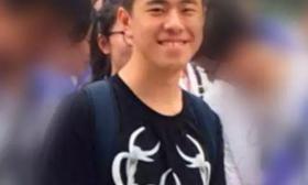 镇江文科学霸是个数学高手，和高考分数一样高的还有 颜值！