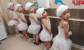 玄武区这所幼儿园拍出了最拉轰的儿童写真，不信你看！ 