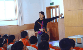 全国小学教师平均工资8万2？网友：为什么我整整少5万？