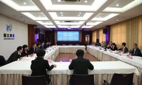 镇江市和洛克汉普顿市开展教育合作交流