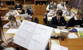 俄罗斯“高考”将加汉语 光看题目都要笑出声了！