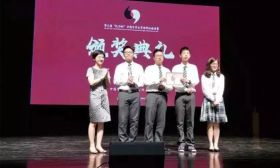 刚刚，南师附中发布2018年成绩单，就两个字：“耀眼”