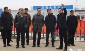 南通市教育局领导班子现场办公 推进中创区学校建设