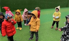 白蒲幼儿园开展“与雪的邂逅”主题活动 