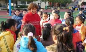 李吉林情境教育专著（英文版）引起国际学术界热切关注