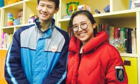 走心！聋校美女班主任用漫画“写”评语