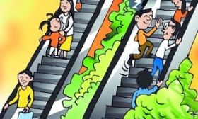 贫困学生行李箱砸伤老人 家属称后续费用自行承担