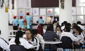 落实“校长陪餐”制，江苏的学校这样做...... 