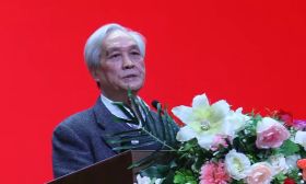 深度：国家督学成尚荣在南外仙林分校演讲：做中国立德树人的好老师 