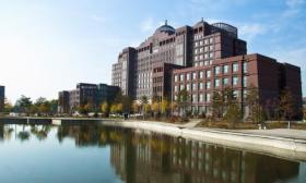 内蒙古大学2019年公开招聘具有硕士学位20名（事业编制）工作人员简章 