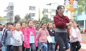 通州幼儿园开展“一分钟的精彩”主题亲子运动会