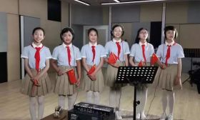 献礼祖国 | 南京这所小学的学生将最深的祝福唱给你听！