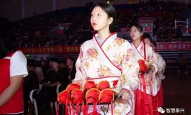 青春 | 泰州市举行18岁成人礼仪式示范活动