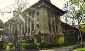 王国生在河南大学调研时指出 聚焦立德树人根本任务 深入践行党的初心和使命