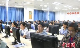 高考成绩明日起将陆续公布 多地披露阅卷过程