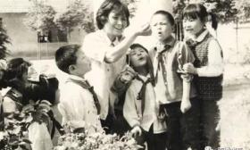 丁伟：生活中的李吉林老师 