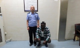 外籍留学生商场偷内裤 南京江宁警方将其遣送出境