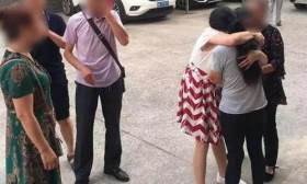 女大学生离奇失踪，父母卖房找遍全国，12年后她出现在废弃房