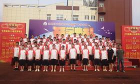 江都区大桥镇中学隆重举行新学期开学典礼 